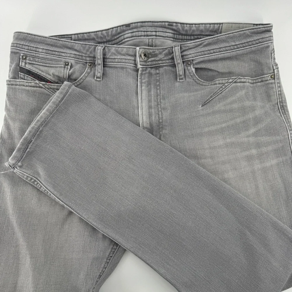 Diesel Grey Stretch Denim Jeans Slim Straight Wash 0R241 Size 33/32 Made in USA